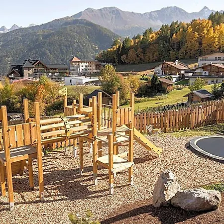 Alpenapart Ladis - Premium Family Hotel Prutz